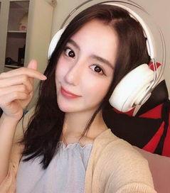 网红吃瓜知识女博主视频