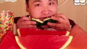 吃瓜姓韩的网红是谁,吃瓜姓韩的网红，揭秘其神秘身份与走红之路